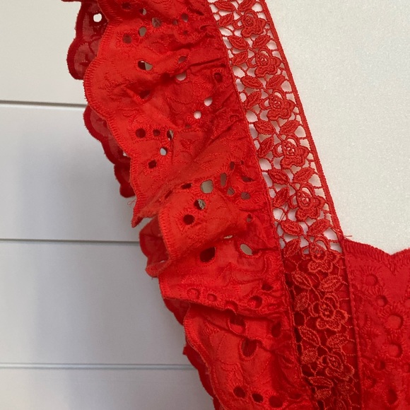 NWT Betsey Johnson Red Lace Mini Dress Size 10 - Picture 7 of 8